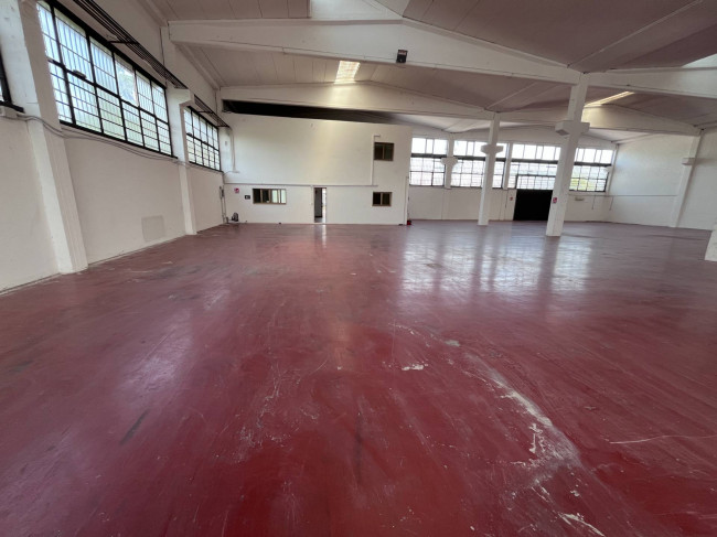 Shed for Sale in Settimo Milanese