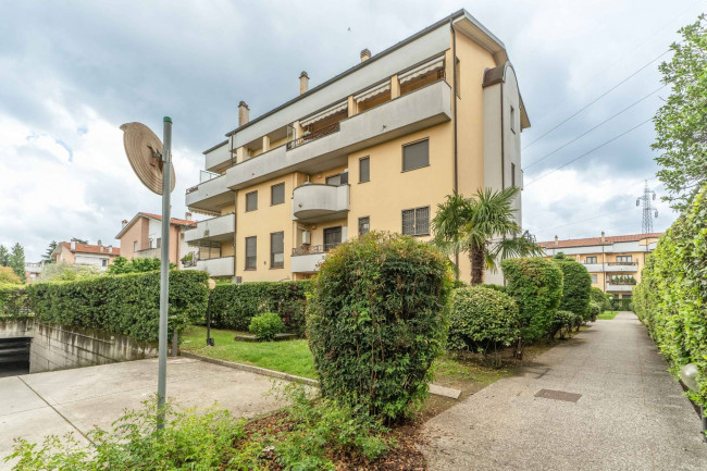 Apartment for Sale in Monza
