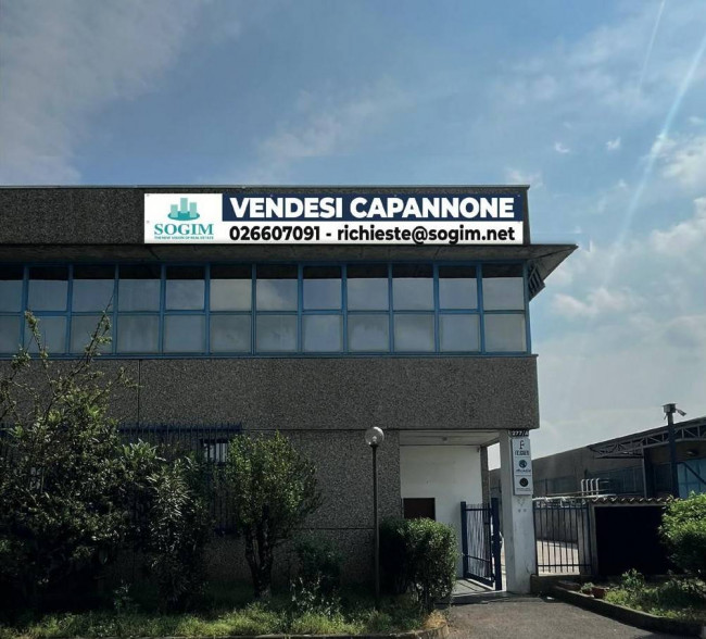 Capannone in Vendita a Trezzano sul Naviglio