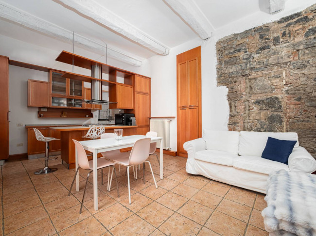 Appartamento in Affitto a Como