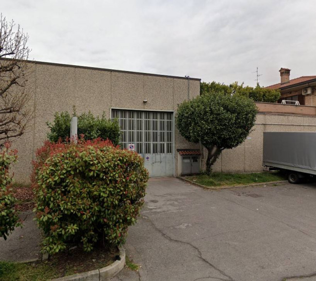 Shed for Rent in Meda