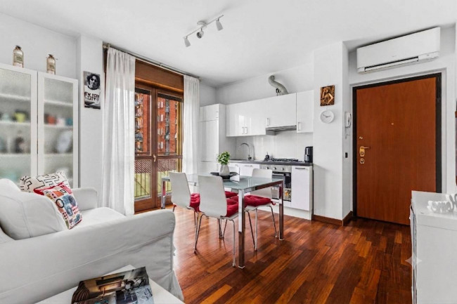 Apartment for Rent in Milano