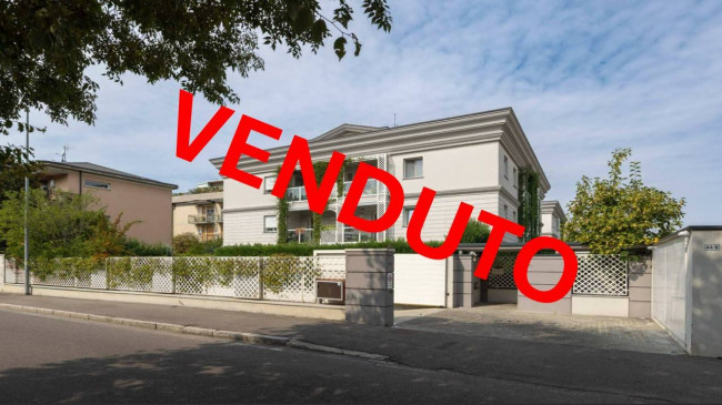 Appartamento in Vendita a Monza