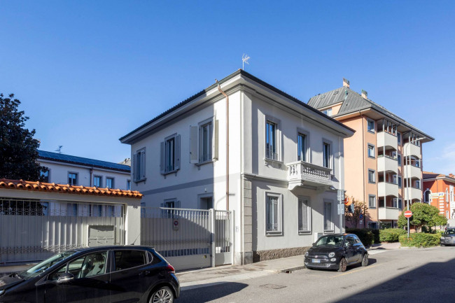 Appartamento in Vendita a Monza