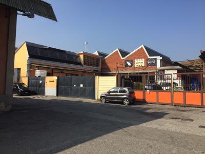 Capannone in Vendita a Sesto San Giovanni