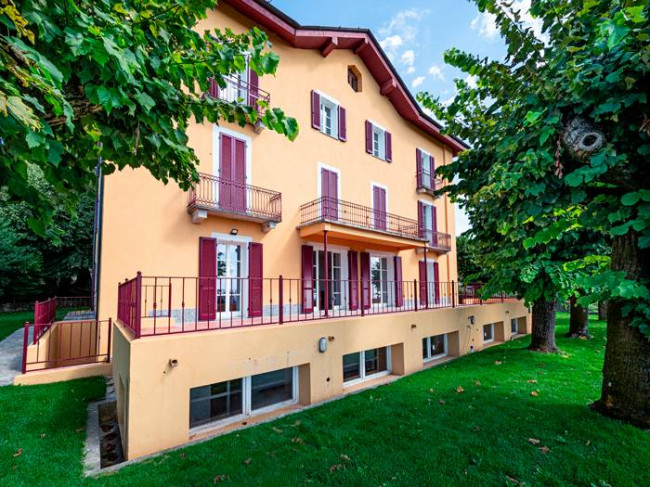 Appartamento in Vendita a Como