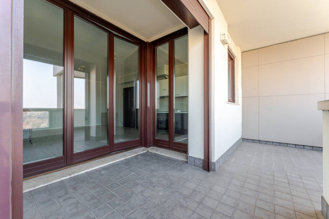 Apartment for Rent in Milano