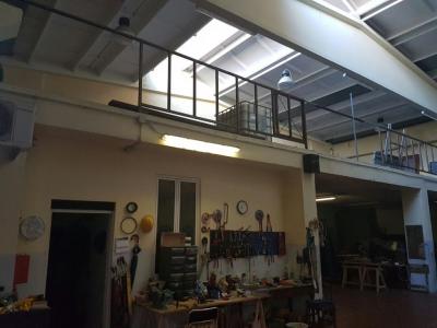 Capannone in Vendita a Segrate