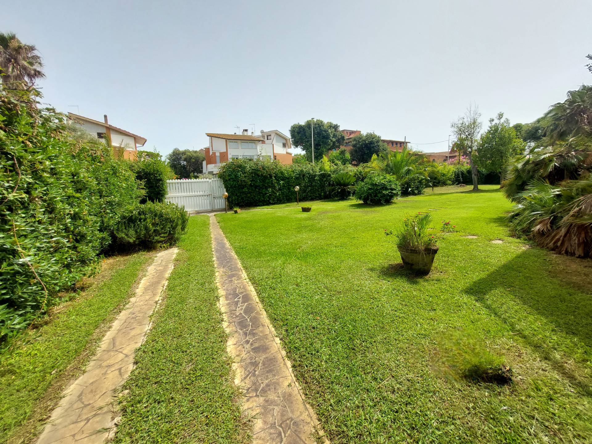 Villa in vendita a Fiumicino (RM)