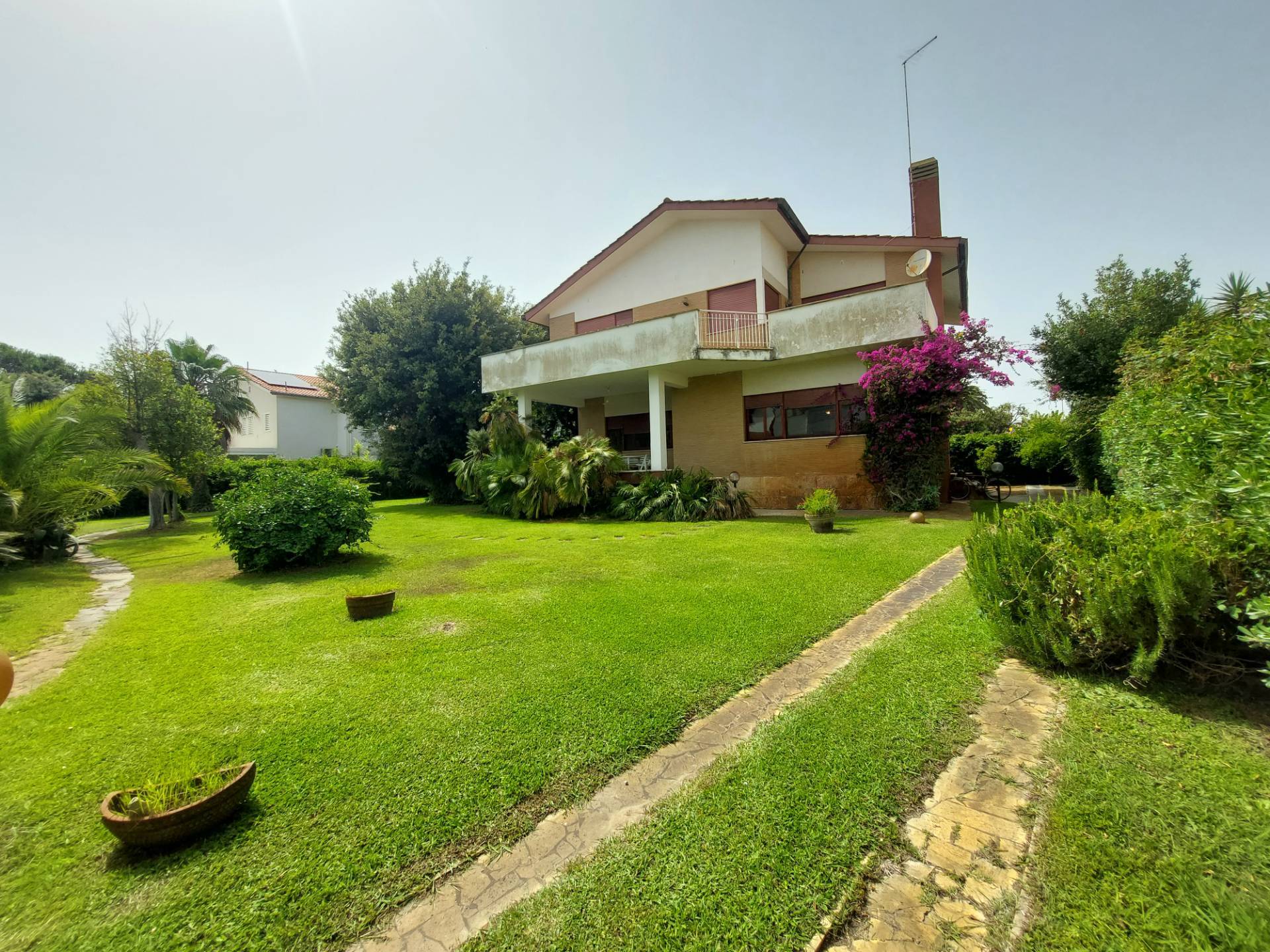 Villa in vendita a Fiumicino (RM)