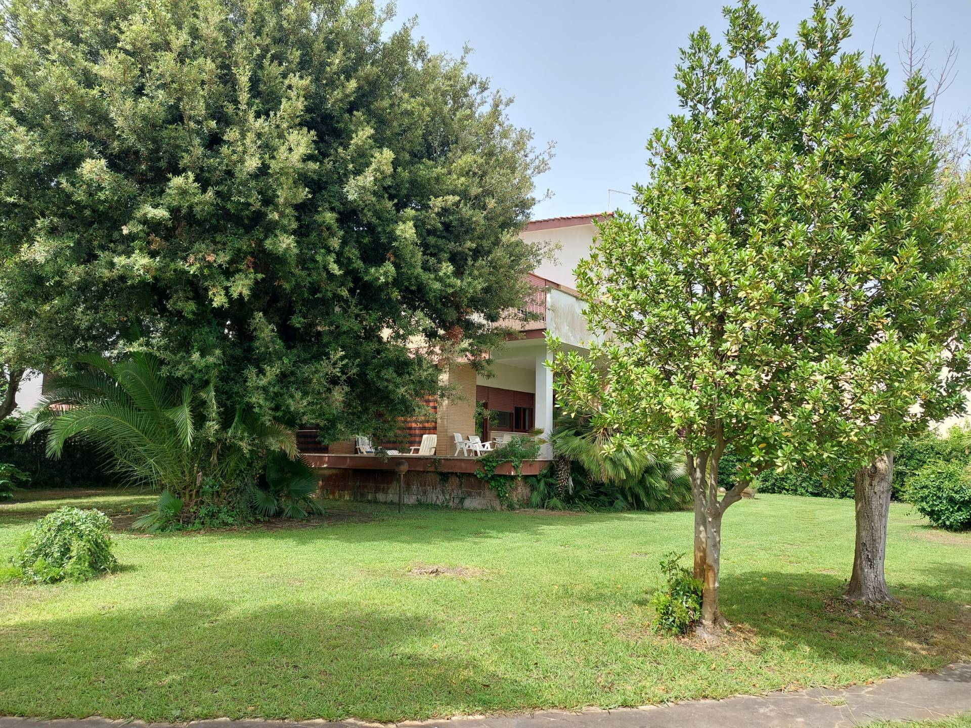 Villa in vendita a Fiumicino (RM)