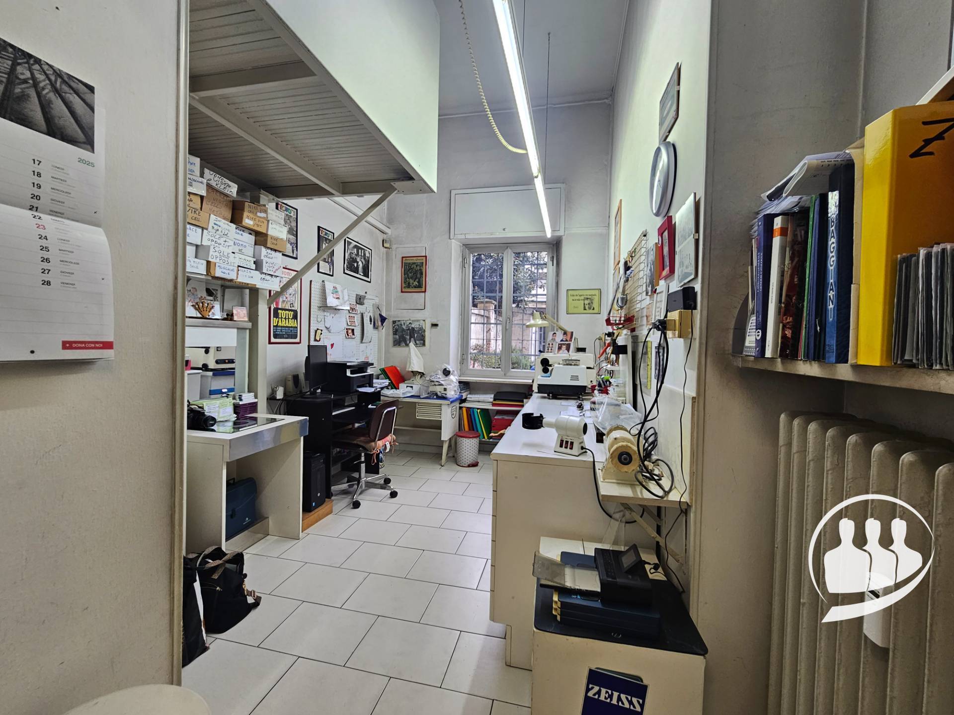 Locale commerciale