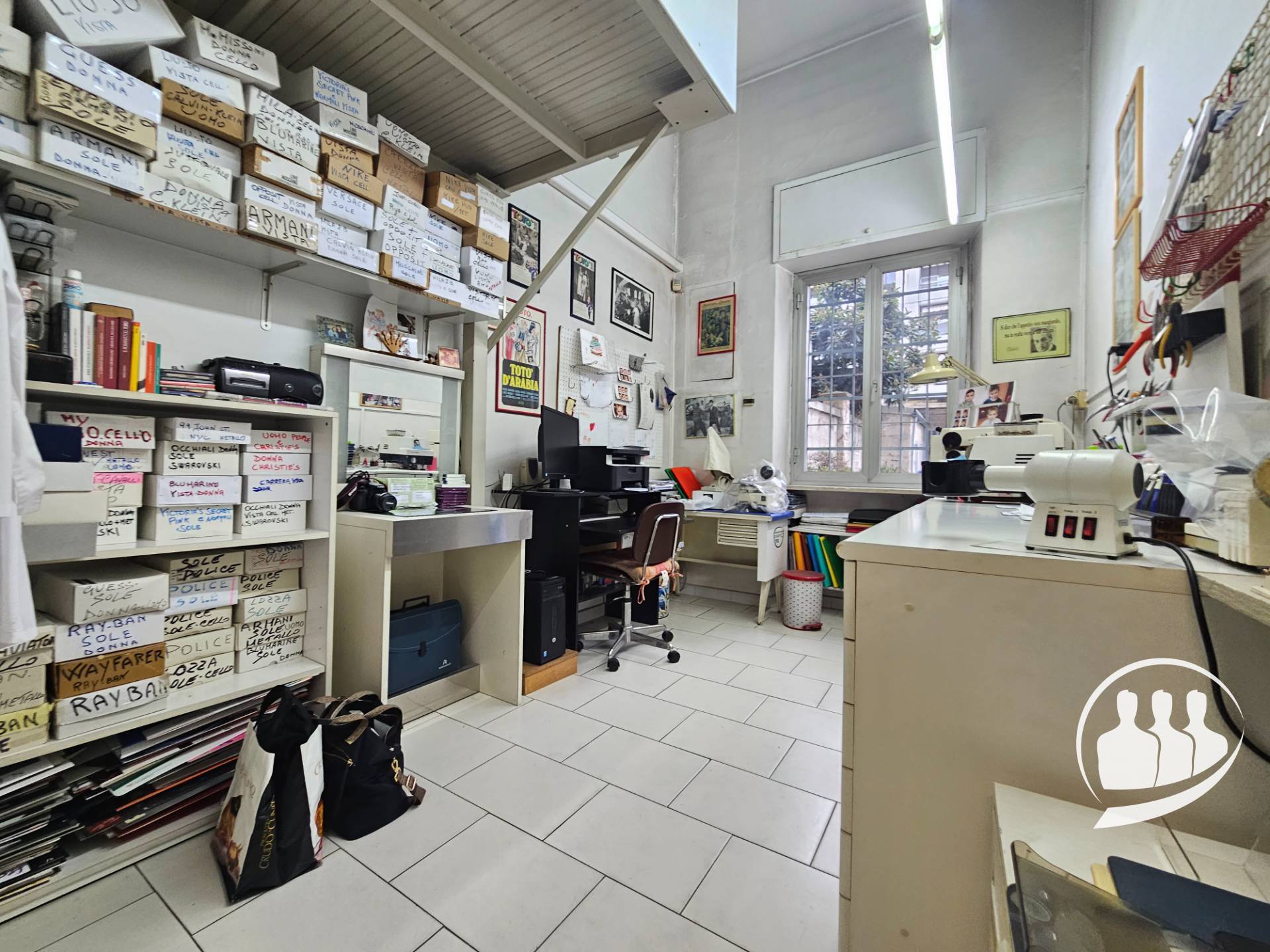 Locale commerciale