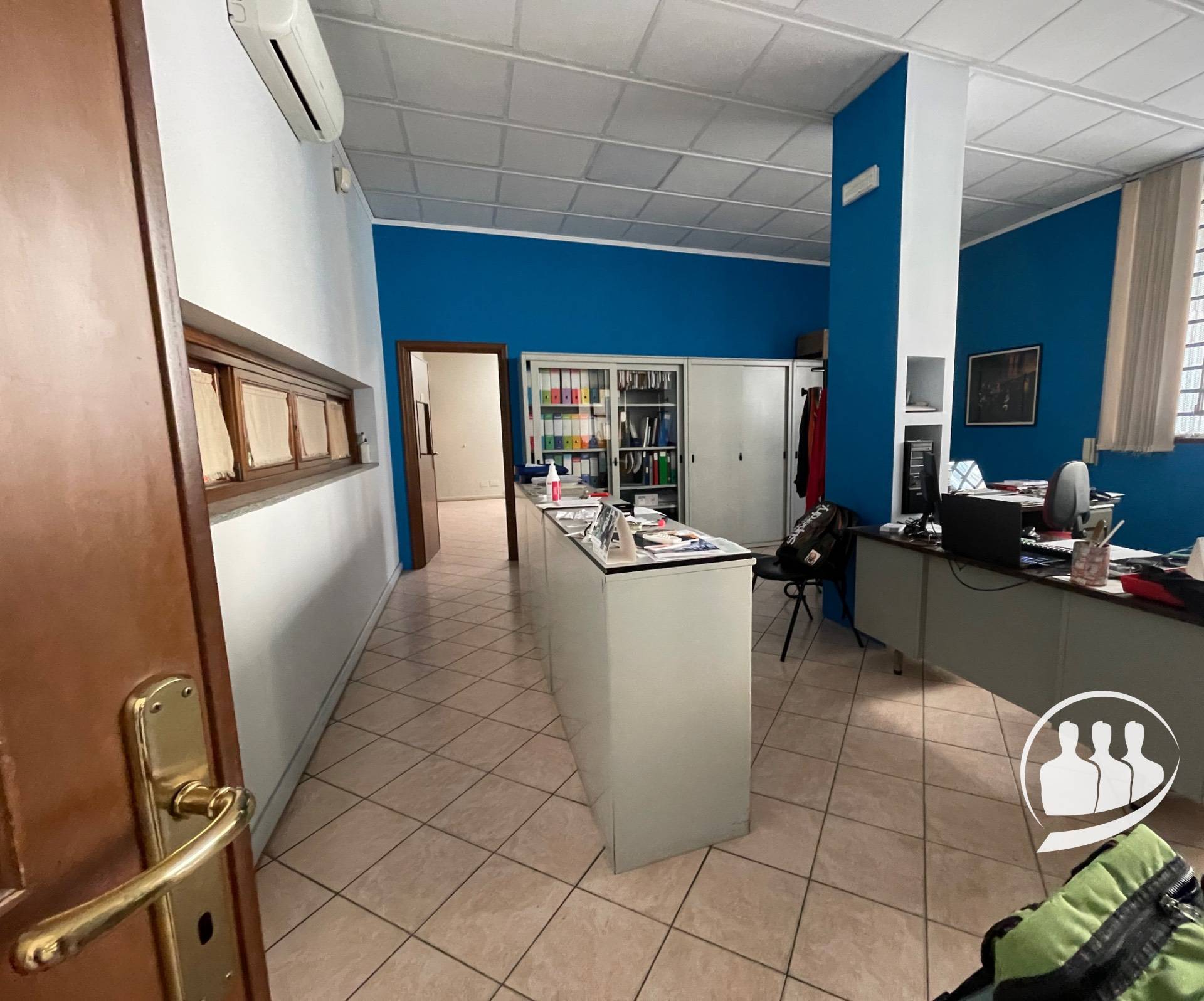Locale commerciale