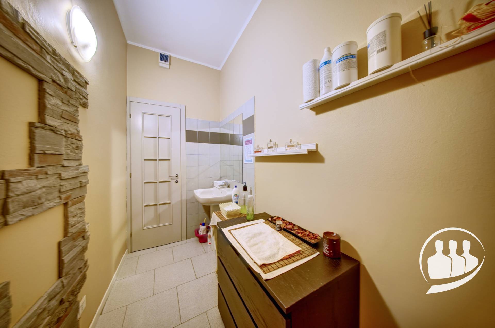 Attività commerciale