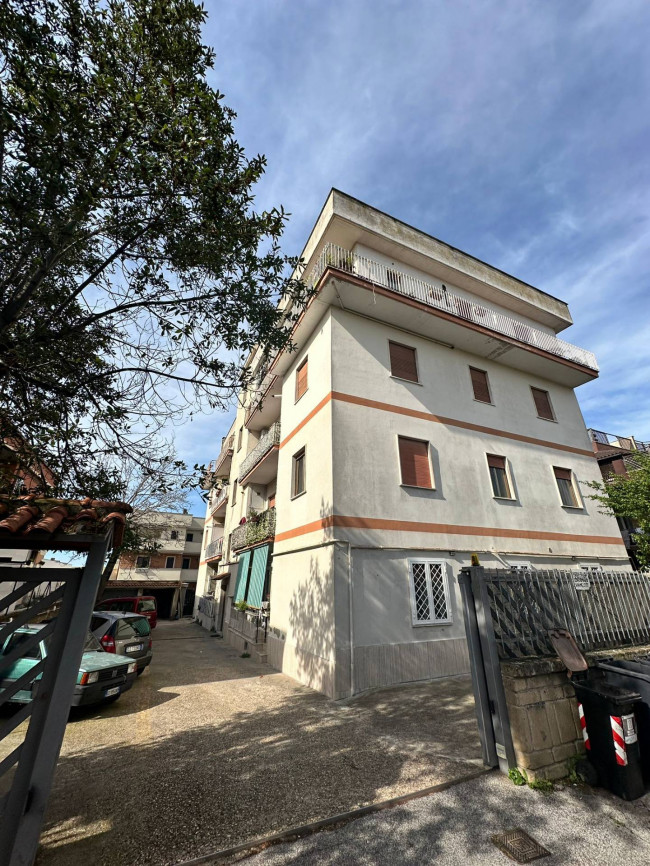 Appartamento in vendita a Ottavia, Roma (RM)
