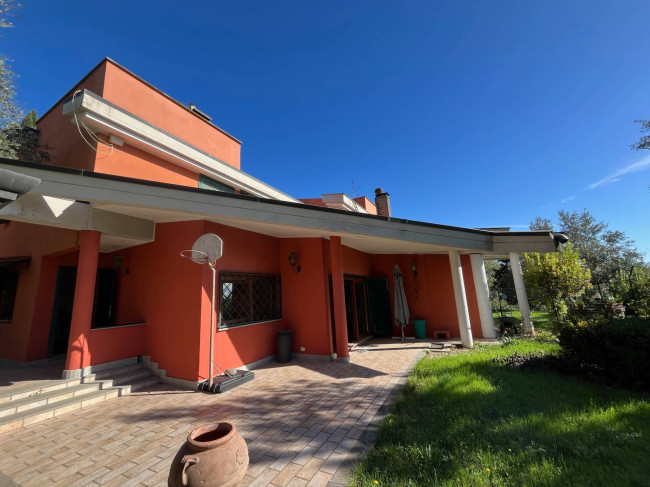 Villa in vendita a Morlupo (RM)