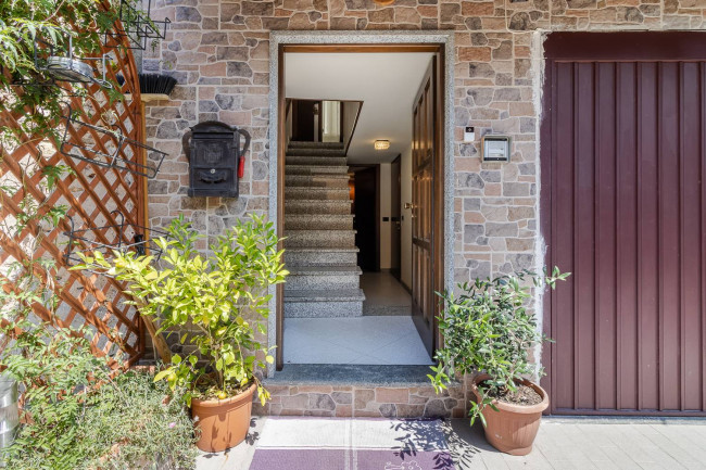 Porzione di casa in vendita a Cuveglio (VA)