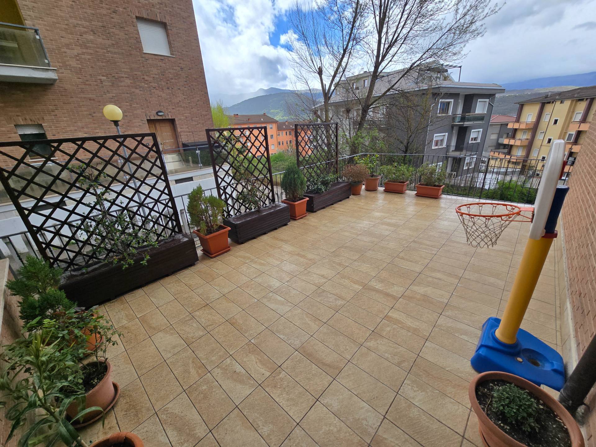 Appartamento in vendita a L'aquila (AQ)