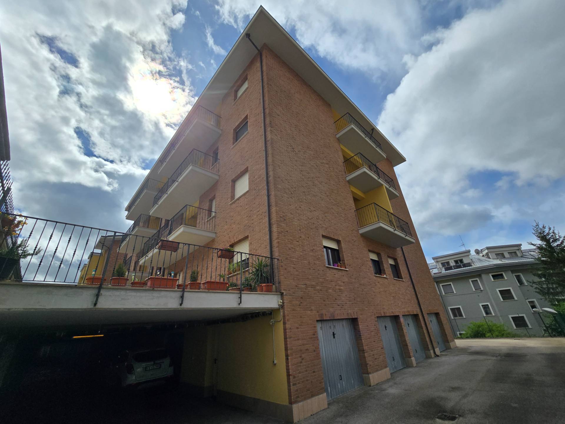 Appartamento in vendita a L'aquila (AQ)