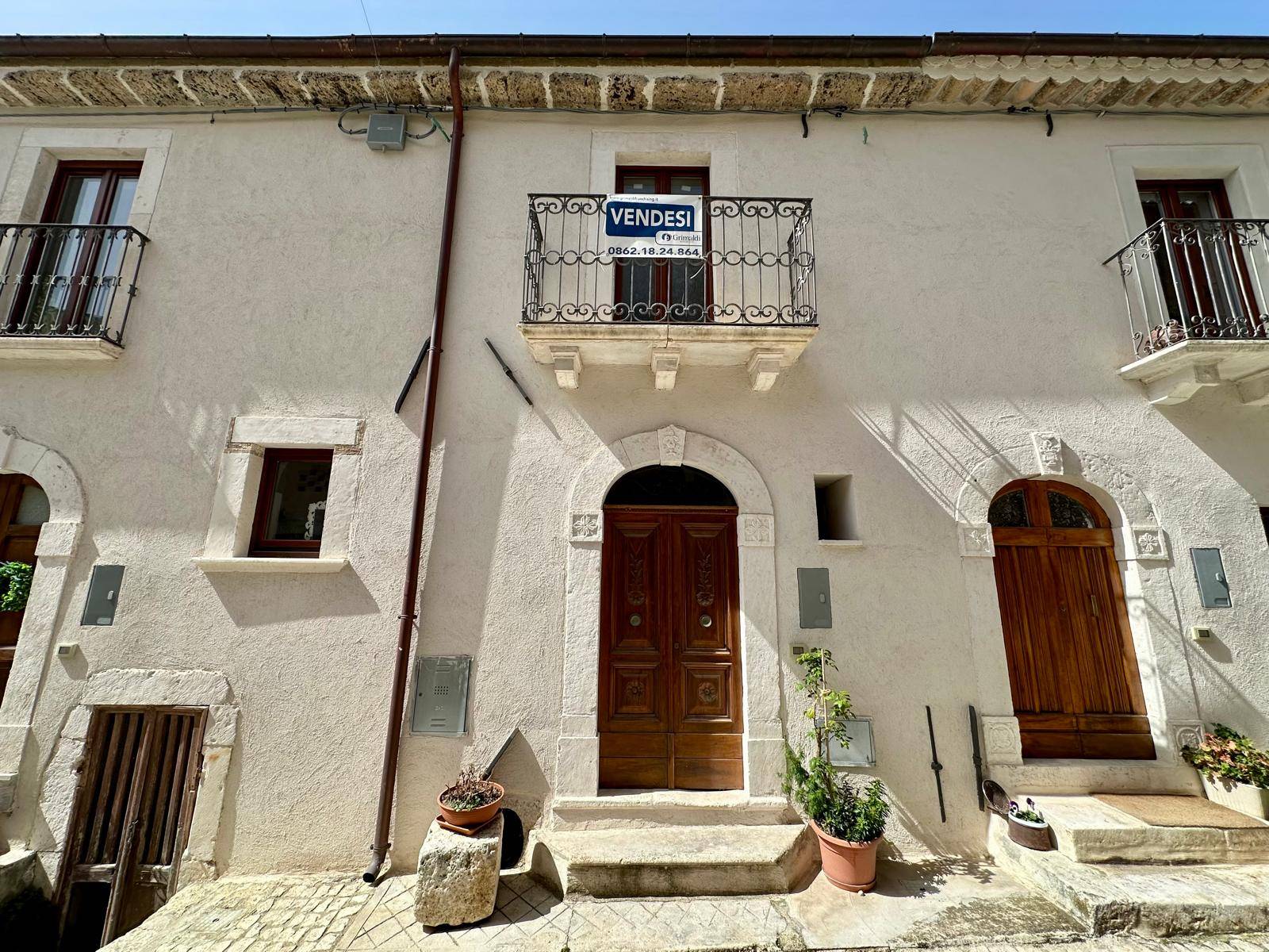 Casa indipendente in vendita a Caporciano (AQ)