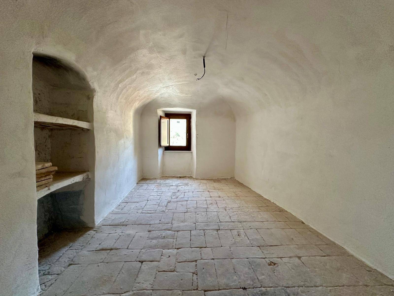 Casa indipendente in vendita a Caporciano (AQ)
