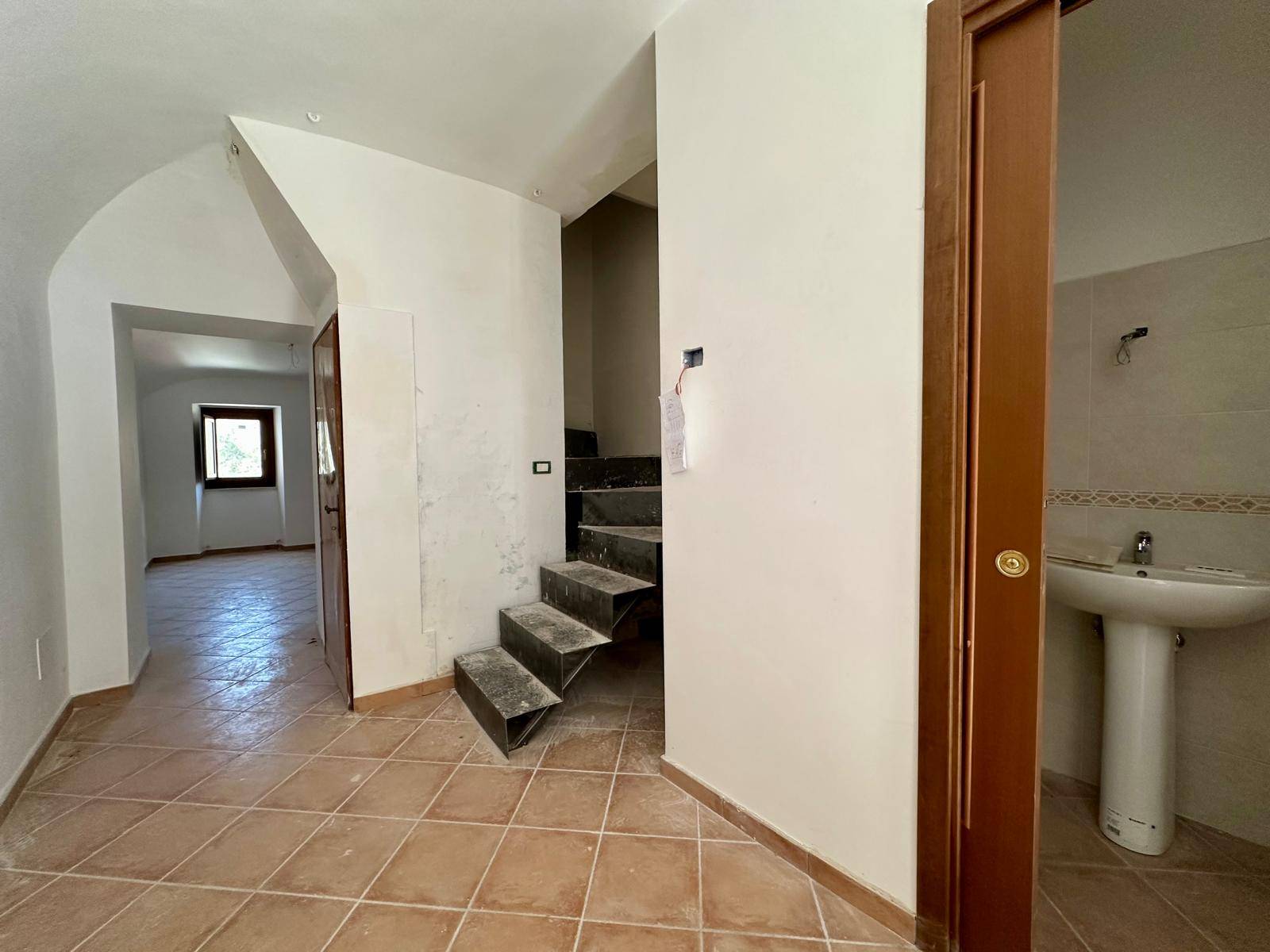 Casa indipendente in vendita a Caporciano (AQ)