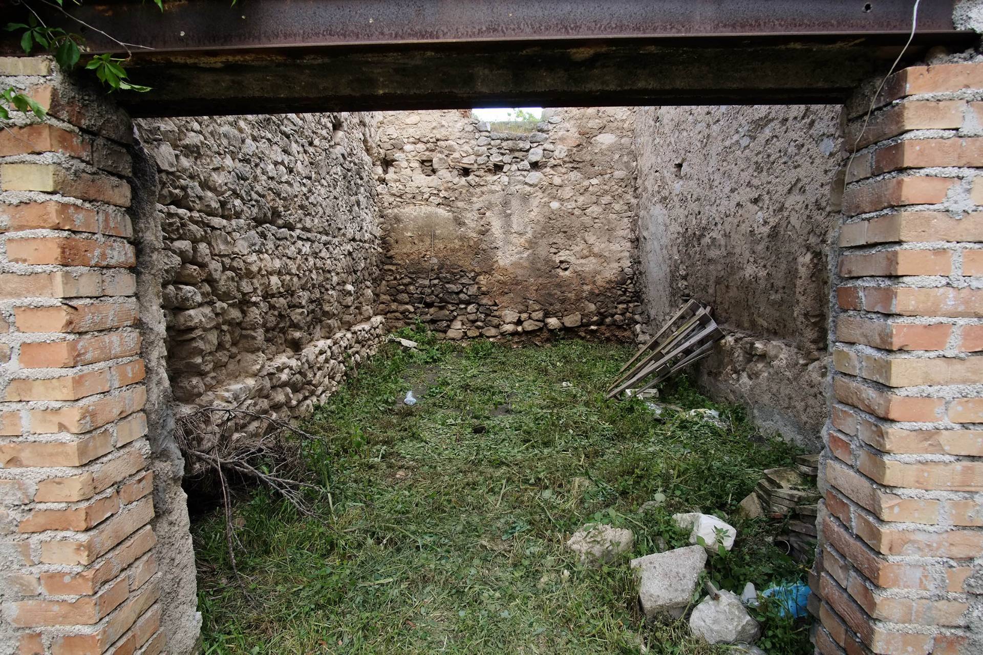 Casa Indipendente in vendita a Capestrano - foto 4