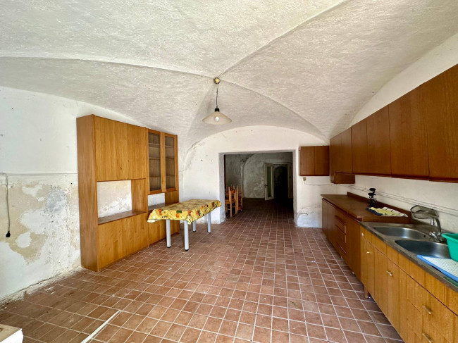 Casa indipendente in vendita a Caporciano (AQ)