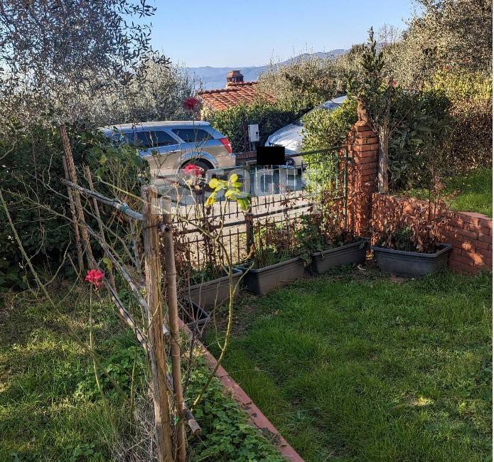Casa indipendente in vendita a Reggello (FI)