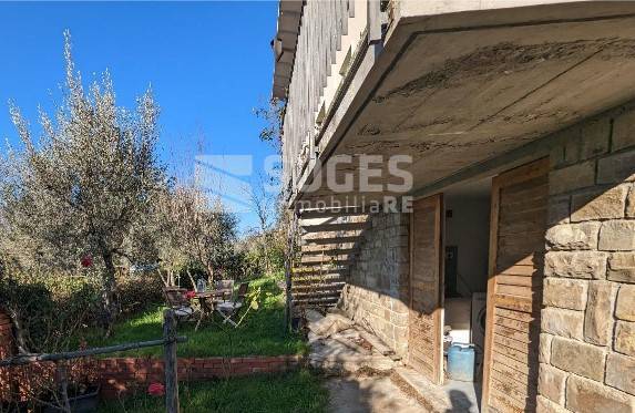 Casa indipendente in vendita a Reggello (FI)