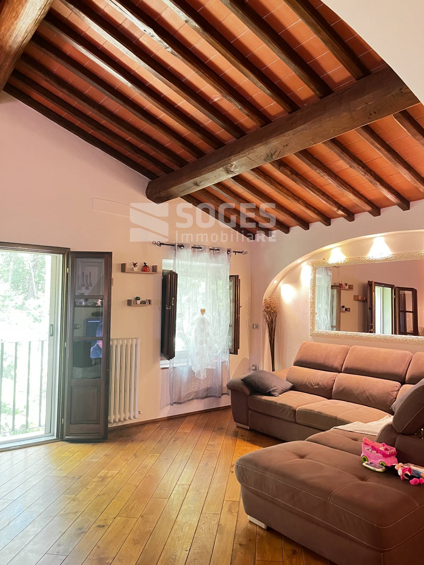 Appartamento in vendita a Cavriglia (AR)