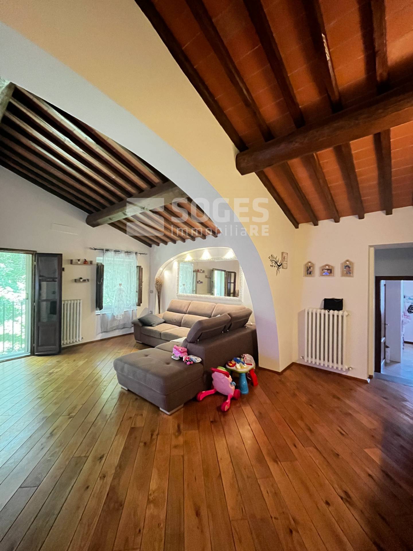 Appartamento in vendita a Cavriglia (AR)