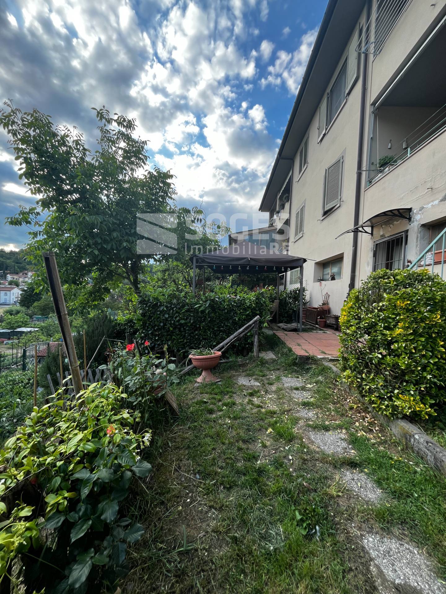 Appartamento in vendita a Montevarchi (AR)