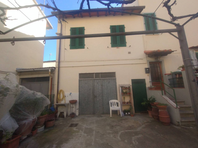 Porzione di casa in vendita a Pontassieve (FI)