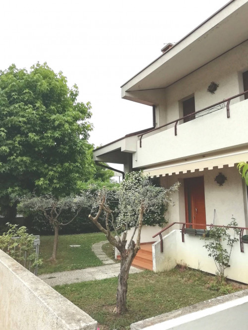 Villette a schiera a Casier