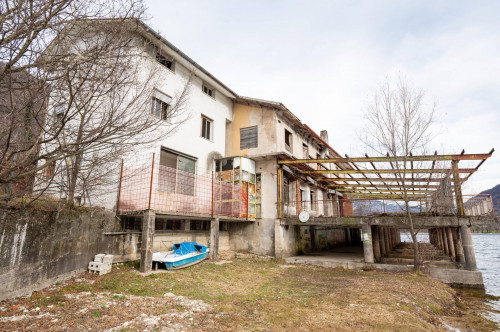 Casa singola a Revine Lago