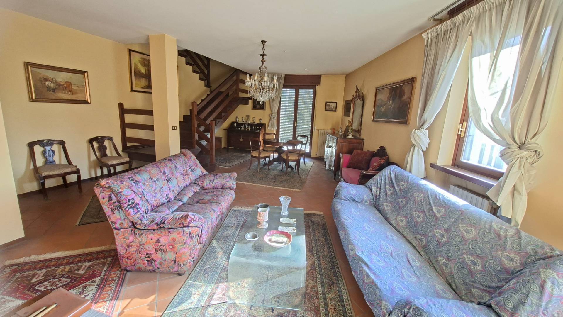 2 CAMERE in vendita a Fidenza