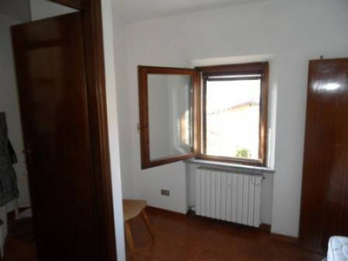 CASA SINGOLA in affitto a Salsomaggiore Terme