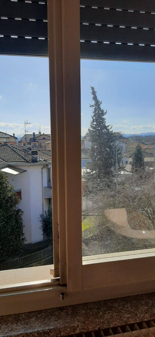 2 CAMERE in vendita a Fidenza