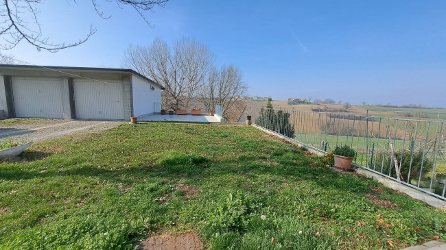 RUSTICO in vendita a Fidenza