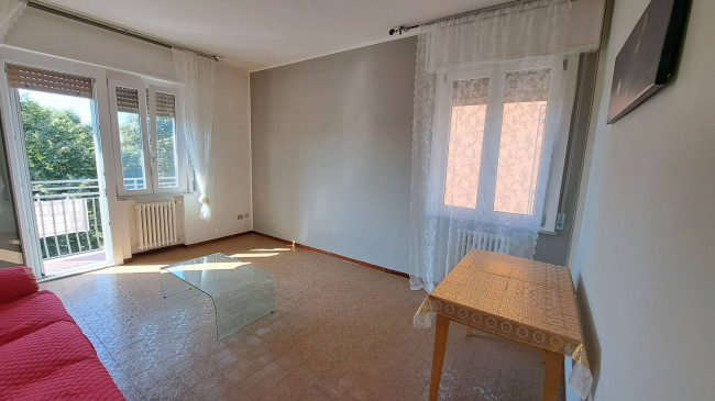 2 CAMERE in vendita a Fidenza
