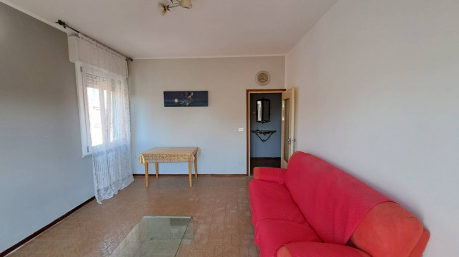 2 CAMERE in vendita a Fidenza