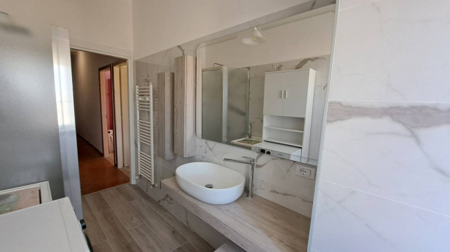 2 CAMERE in vendita a Fidenza