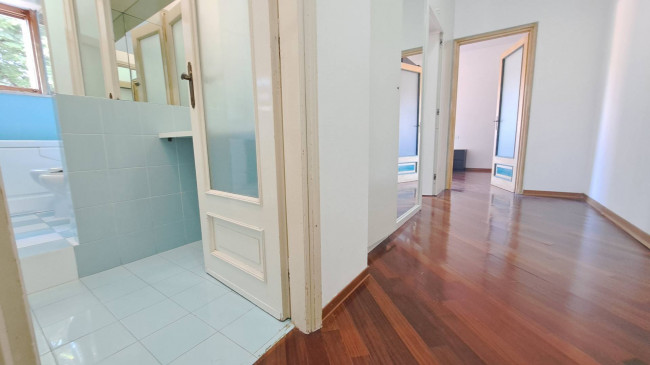 2 CAMERE in vendita a Fidenza
