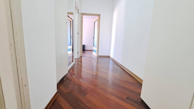 2 CAMERE in vendita a Fidenza