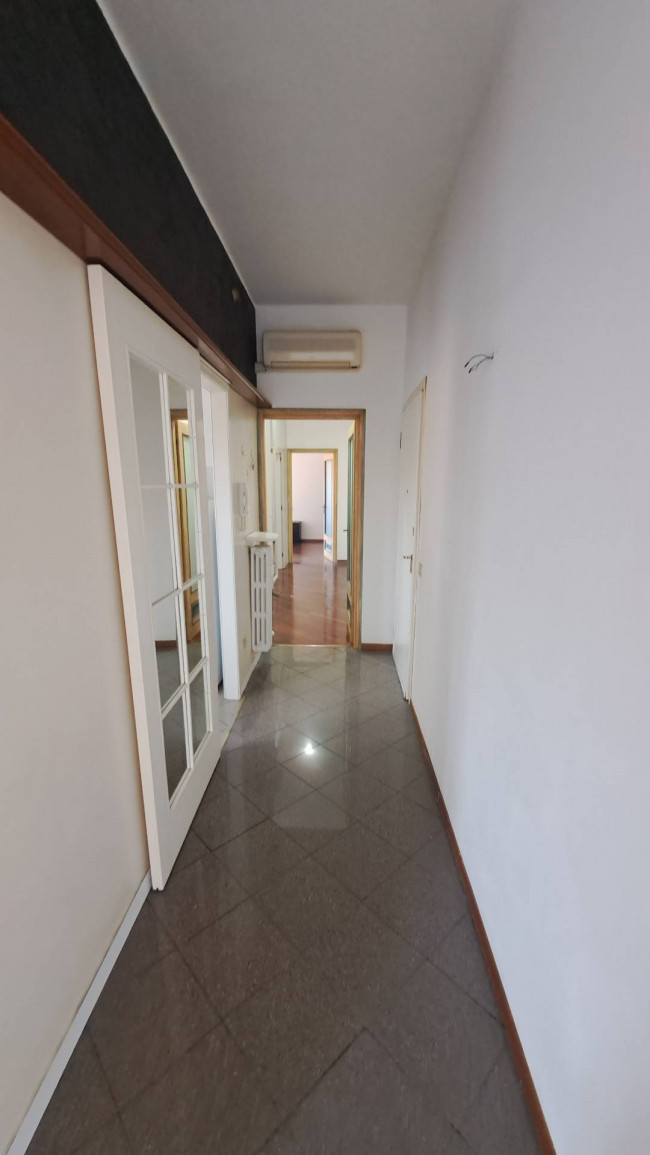 2 CAMERE in vendita a Fidenza