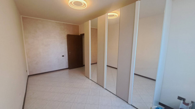 2 CAMERE in vendita a Soragna
