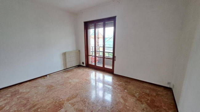 2 CAMERE in vendita a Fidenza