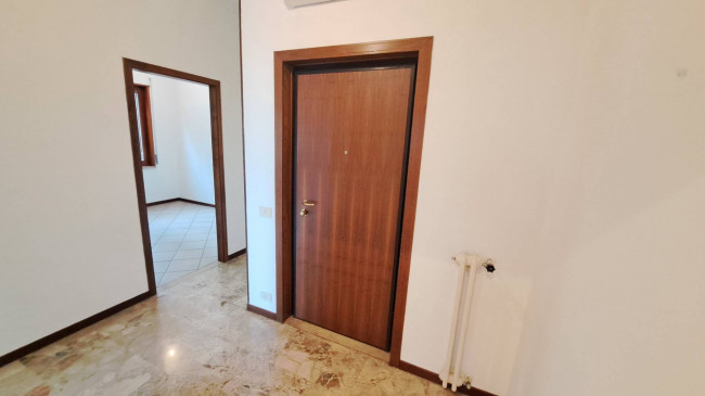 2 CAMERE in vendita a Fidenza